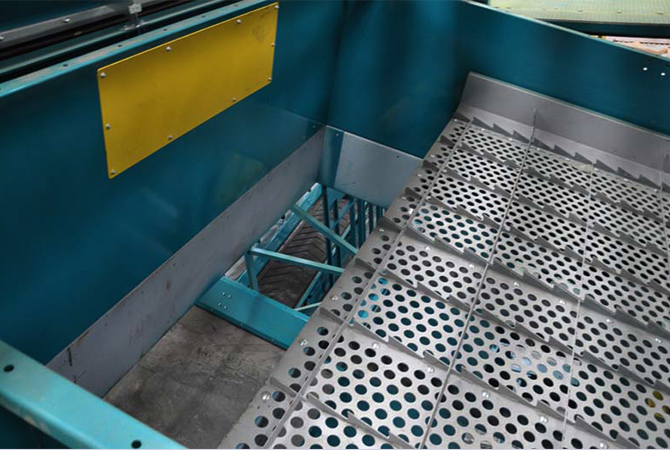 Ambalaj Atıkları Ayrıştırma Ayıklama Balyalama Tesisleri