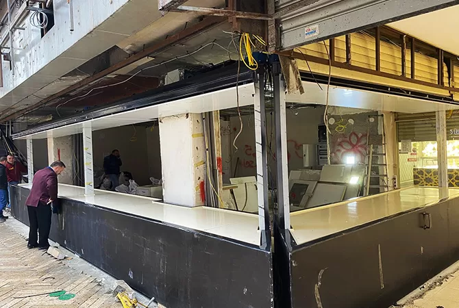 asansörlü-kuyumcu-vitrin-kasası