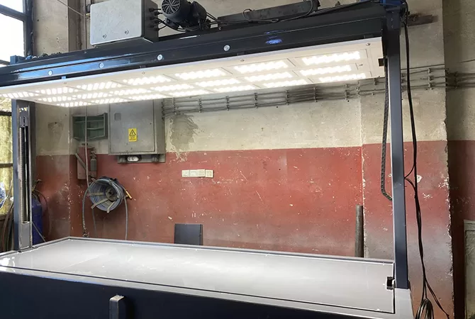 asansörlü-kuyumcu-vitrin-kasası