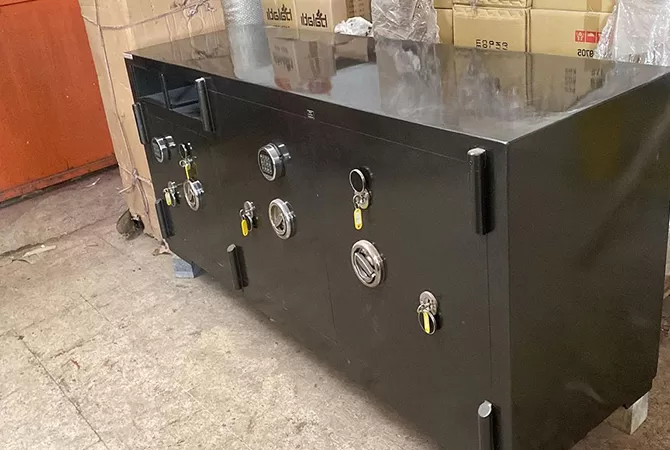 asansörlü-kuyumcu-vitrin-kasası